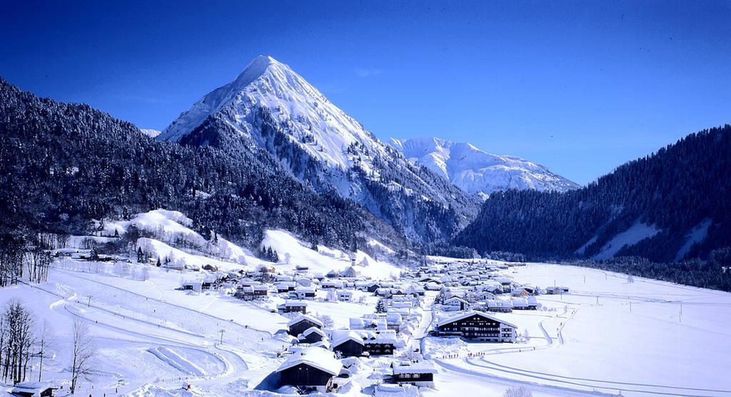 Caroline'S Appartement Au (Vorarlberg) Bagian luar foto